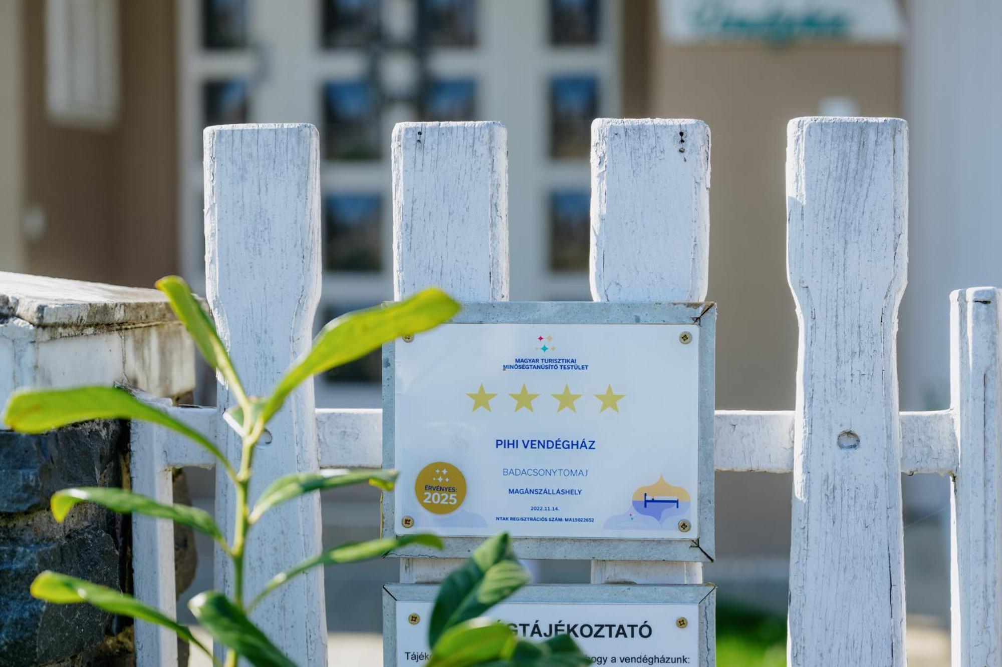 Pihi Vendeghaz 4* Бадачоньтомай